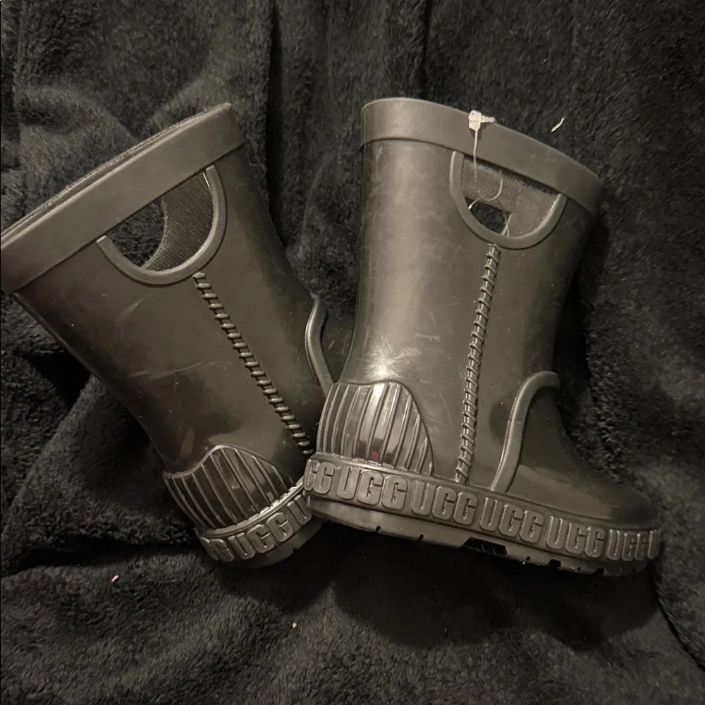UGG Kids Black Rain Boots unisex-child K DrizlitaRain Boot